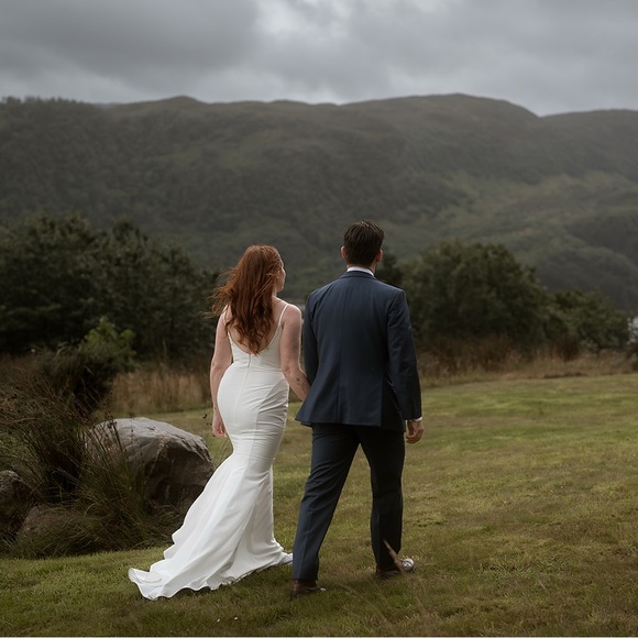 Alena Leena Plumeria Custom Design Wedding Dress - Picture 11 of 16